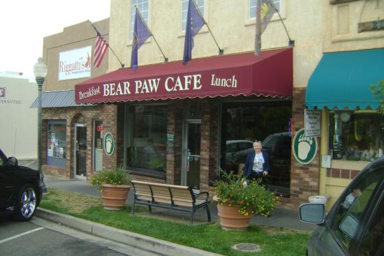 Bear Paw Cafe